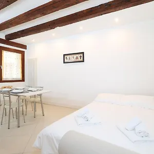  Apartment Bricola Biennale Italy